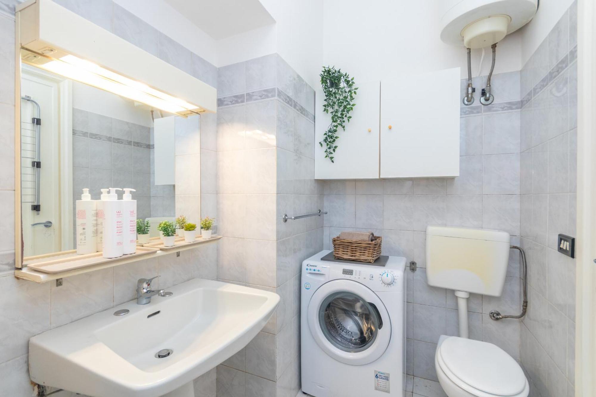 La Casetta Del Borgo Dipinto By Wonderful Italy Apartment Turin